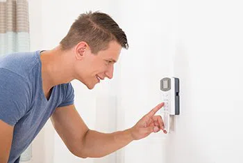 Nashville Pro Locksmith Nashville, TN 615-486-3134 Nashville Pro Locksmith Nashville, TN 615-486-3134 - 9a-lock-installation